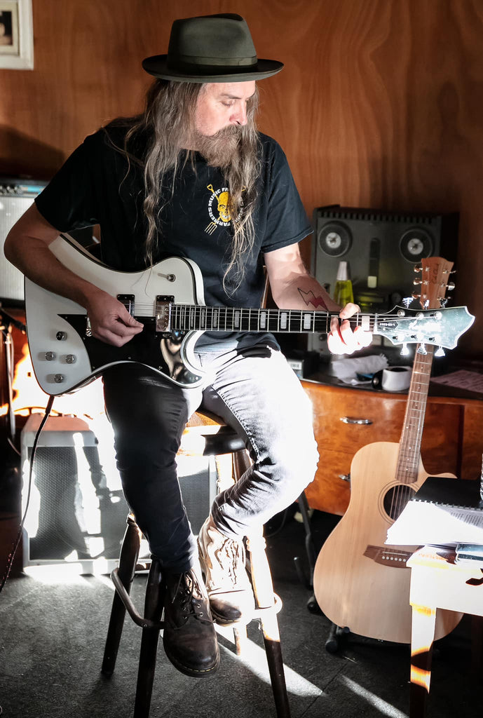 Put Your Records On : Richie Weed