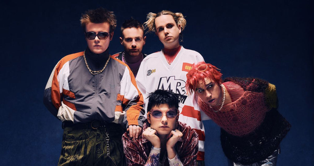 Best Sellers, Customer Voted Favourite Albums & Holiday Season Hours