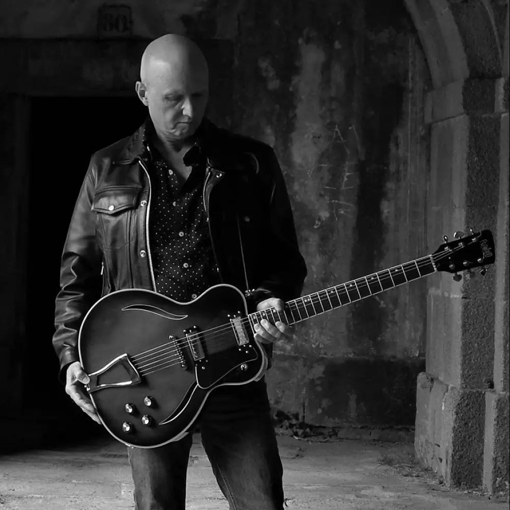 Put Your Records On : Chris Masuak